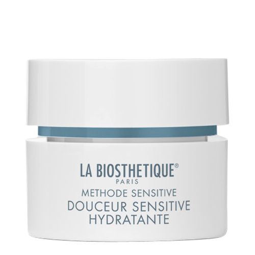 La Biosthetique Douceur Sensitive Hydratante on white background
