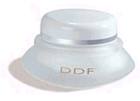 Nourishing_Eye_Cream_DDF.gif