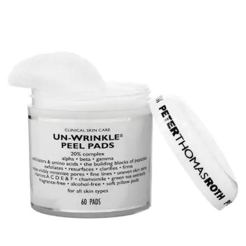 Peter Thomas Roth Un-Wrinkle Peel Pads on white background