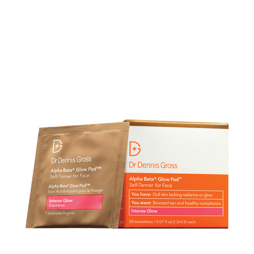 Dr Dennis Gross Alpha Beta Glow Pad Intense Glow 20 applications, 1 set Dr Dennis Gross Alpha Beta Glow Pad Intense Glow 20 applications on white background