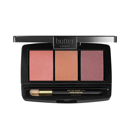 butter LONDON Blush Clutch Palette - Just Darling, 1 piece butter LONDON Blush Clutch Palette - Just Darling on white background