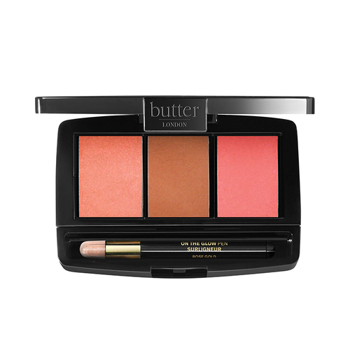 butter LONDON Blush Clutch Palette - Just Darling, 1 piece butter LONDON Blush Clutch Palette - Just Darling on white background