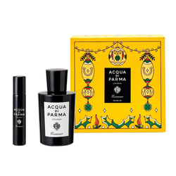 Colonia Essenza Eau De Cologne Deluxe Gift Set Duo on white background
