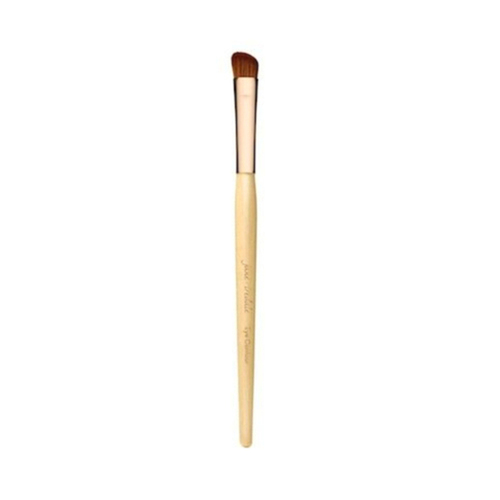 jane iredale Eye Contour Brush, 1 piece jane iredale Eye Contour Brush on white background