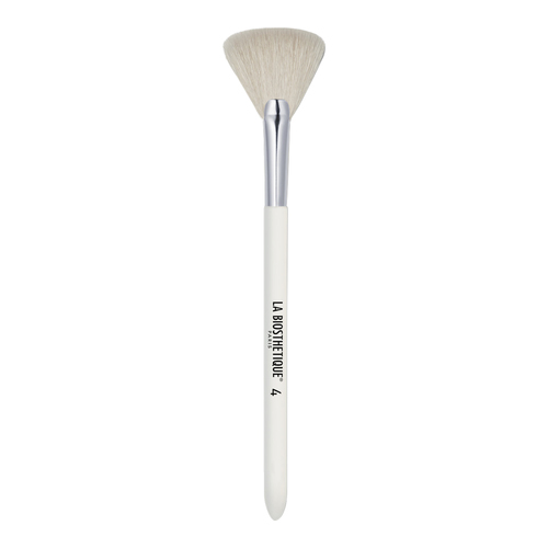 La Biosthetique No. 4 Fan Brush, 1 piece La Biosthetique No. 4 Fan Brush on white background