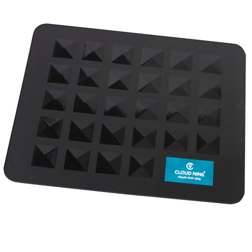 Cloud Nine Luxury Heat Mat, 1 piece Cloud Nine Luxury Heat Mat on white background