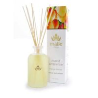 Malie Organics Coconut Vanilla Island Ambiance on white background