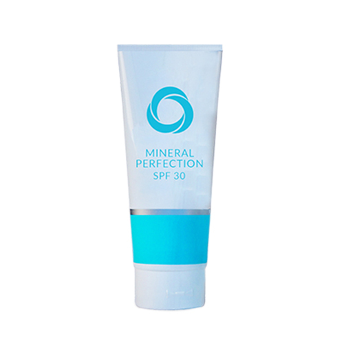 Derma Bella Mineral Perfection SPF 30, 85ml/3 fl oz Derma Bella Mineral Perfection SPF 30 on white background