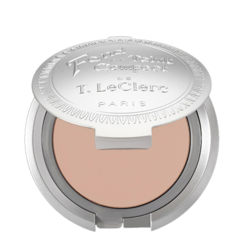 T LeClerc Powdery Compact Foundation 03 - Amande Poudre on white background