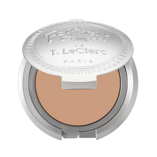 T LeClerc Powdery Compact Foundation 03 - Amande Poudre on white background