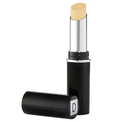 Quick-Fix Concealer - 10N Ivory on white background