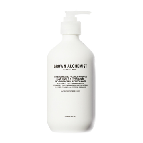 Grown Alchemist Strengthening - Conditioner 0.2 Panthenol B-5 Hydrolyzed Bao-Bab Protein, 200ml/6.8 fl oz Grown Alchemist Strengthening - Conditioner 0.2 Panthenol B-5 Hydrolyzed Bao-Bab Protein on white background