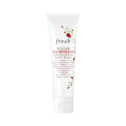 Fresh Sugar Strawberry Exfoliating Face Wash, 125ml/4.23 fl oz Fresh Sugar Strawberry Exfoliating Face Wash on white background