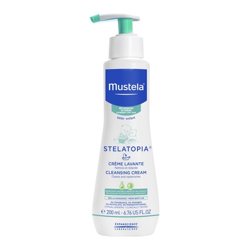 Mustela Stelatopia Cleansing Cream, 200ml/6.8 fl oz Mustela Stelatopia Cleansing Cream on white background