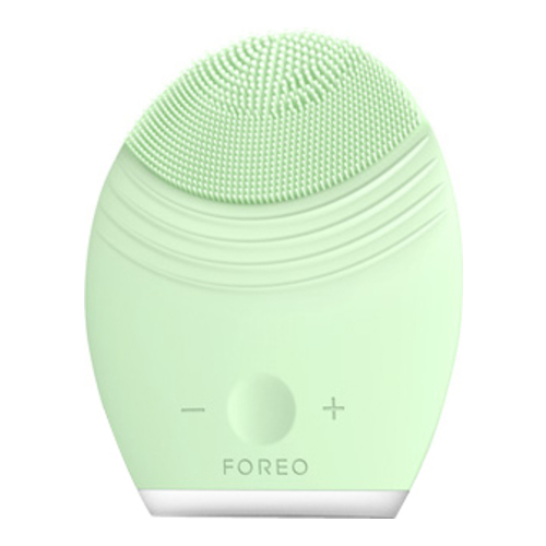 Foreo LUNA Pro - Lavender Foreo Foreo LUNA Pro - Cream on white background
