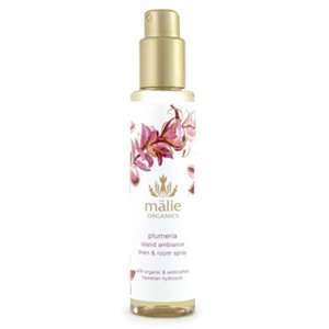 Malie Organics Coconut Vanilla Linen & Room Spray, 147ml/5 fl oz Malie Organics Coconut Vanilla Linen & Room Spray on white background
