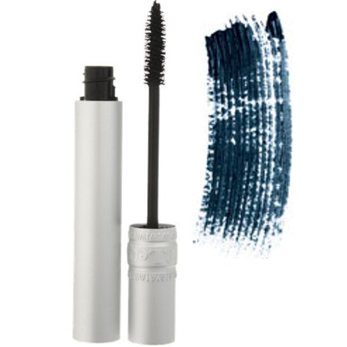 T LeClerc Volume Mascara 04 - Violine, 7.5ml/0.25 fl oz T LeClerc Volume Mascara 01 - Noir on white background